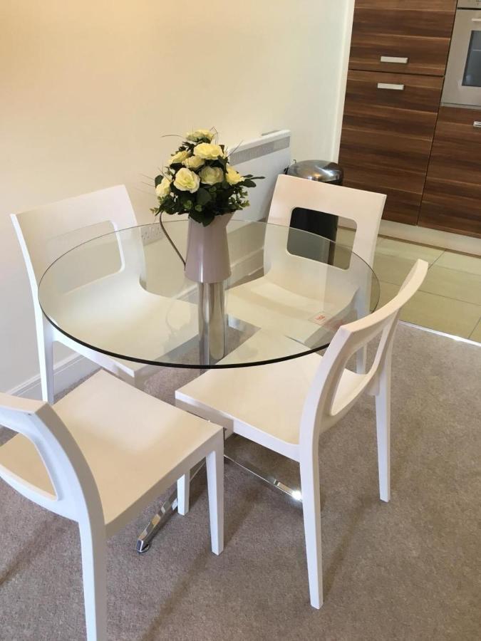 Blue Sky Apartments @Wallis Square, Farnborough Farnborough  Esterno foto